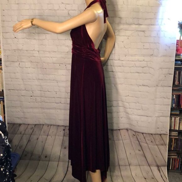 Signature by Robbie B Red Velvet Halter Tie Neckline Cocktail Dress Medium M 10 - Picture 5 of 8